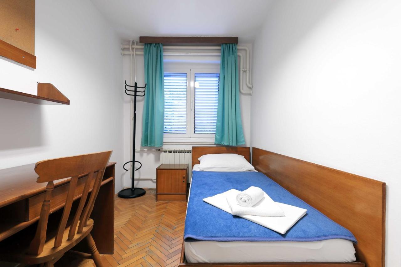 Rooms Studentsko Naselje Ivan Goran Kovacic Рийека Екстериор снимка